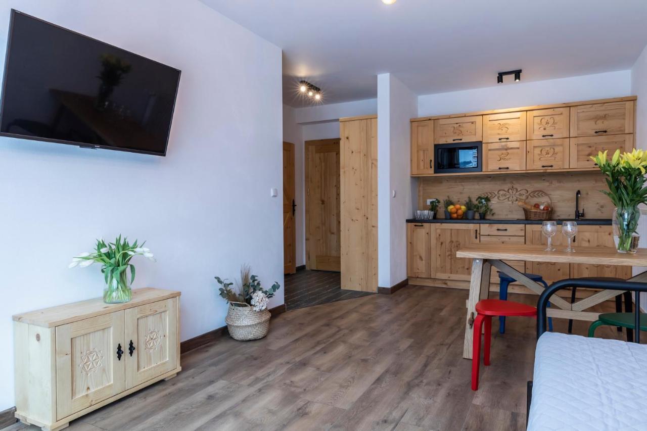 Udanypobyt Apartamenty Krzeptowki Potok Zakopane Buitenkant foto