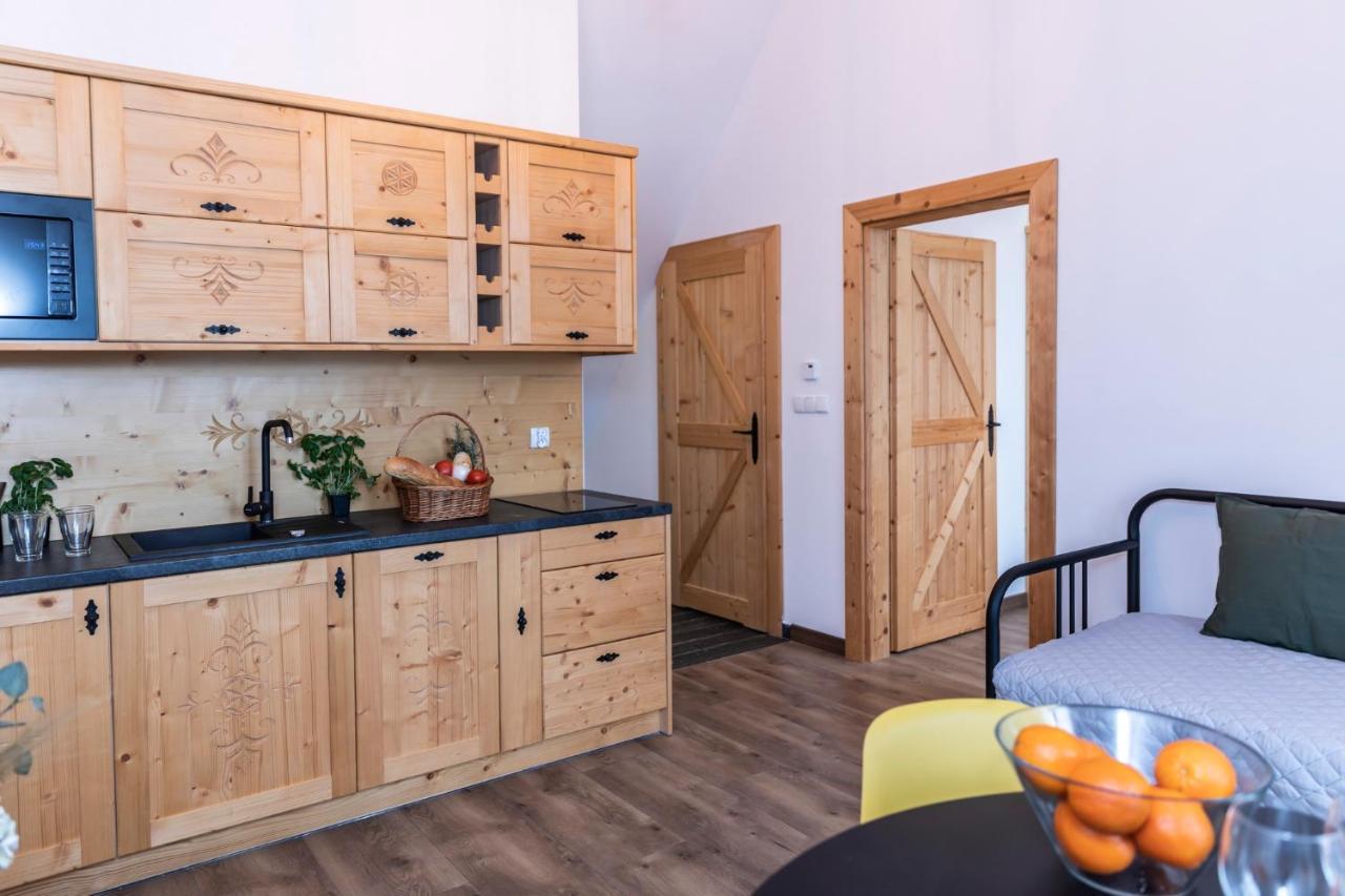 Udanypobyt Apartamenty Krzeptowki Potok Zakopane Buitenkant foto